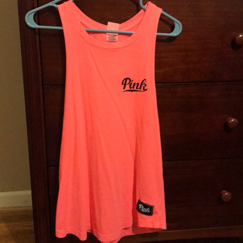 NWT. VS Pink tank top